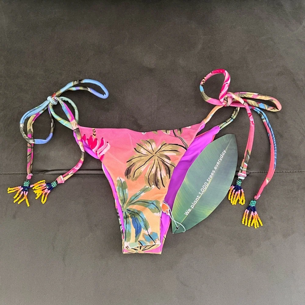 Farm Rio - Picture 2 of 2